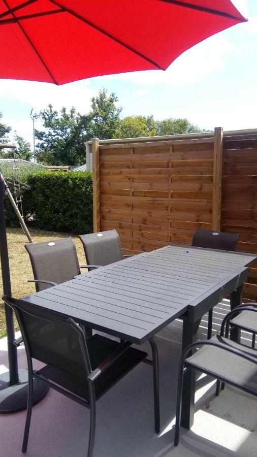 Chalet Les Dauphins Saint-Georges-de-la-Riviere Εξωτερικό φωτογραφία